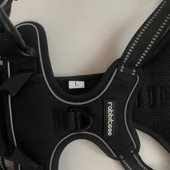 Rabbitgoo No-Pull Adjustable Dog Harness - Picture 4 of 11